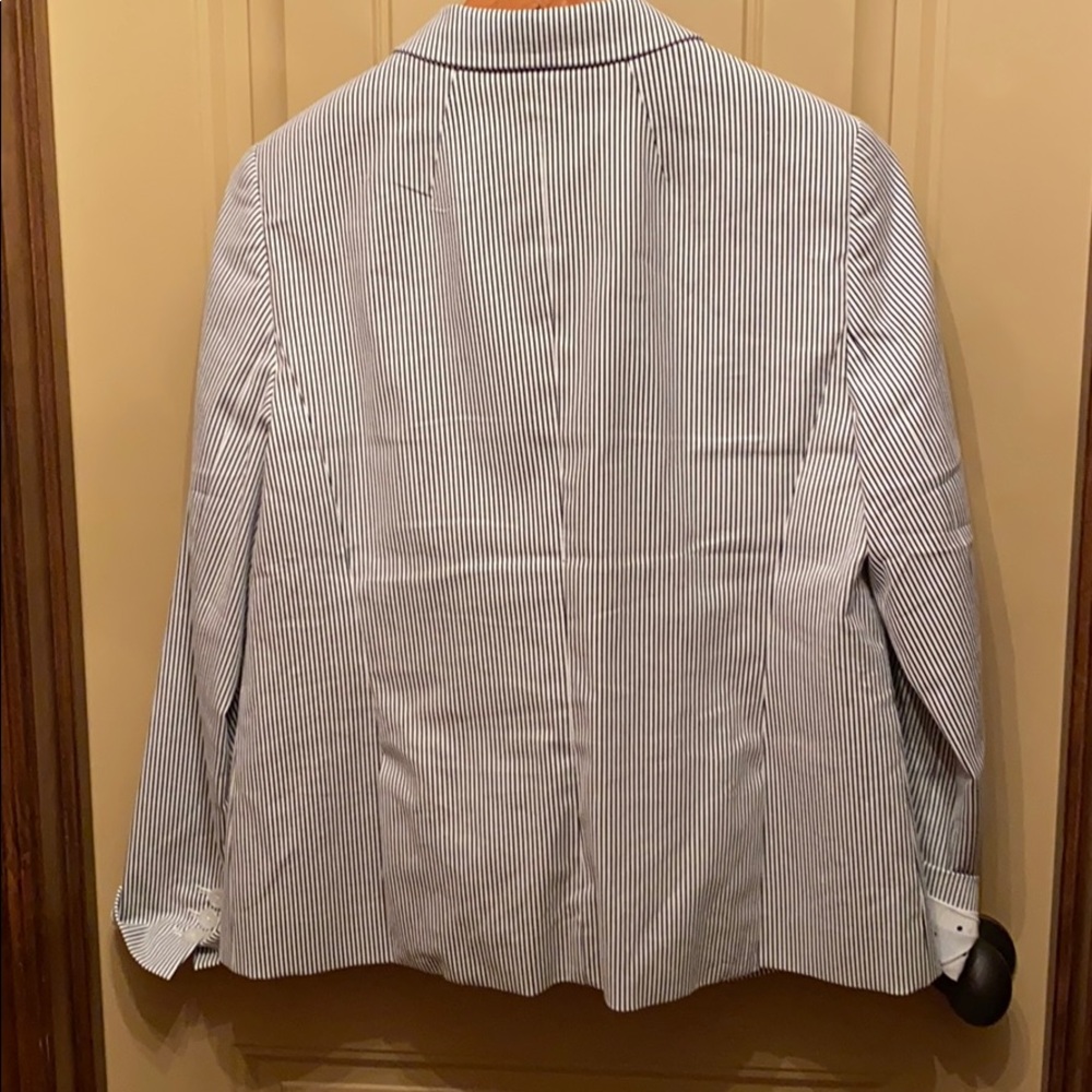 Talbots Jacket - Picture 2 of 3